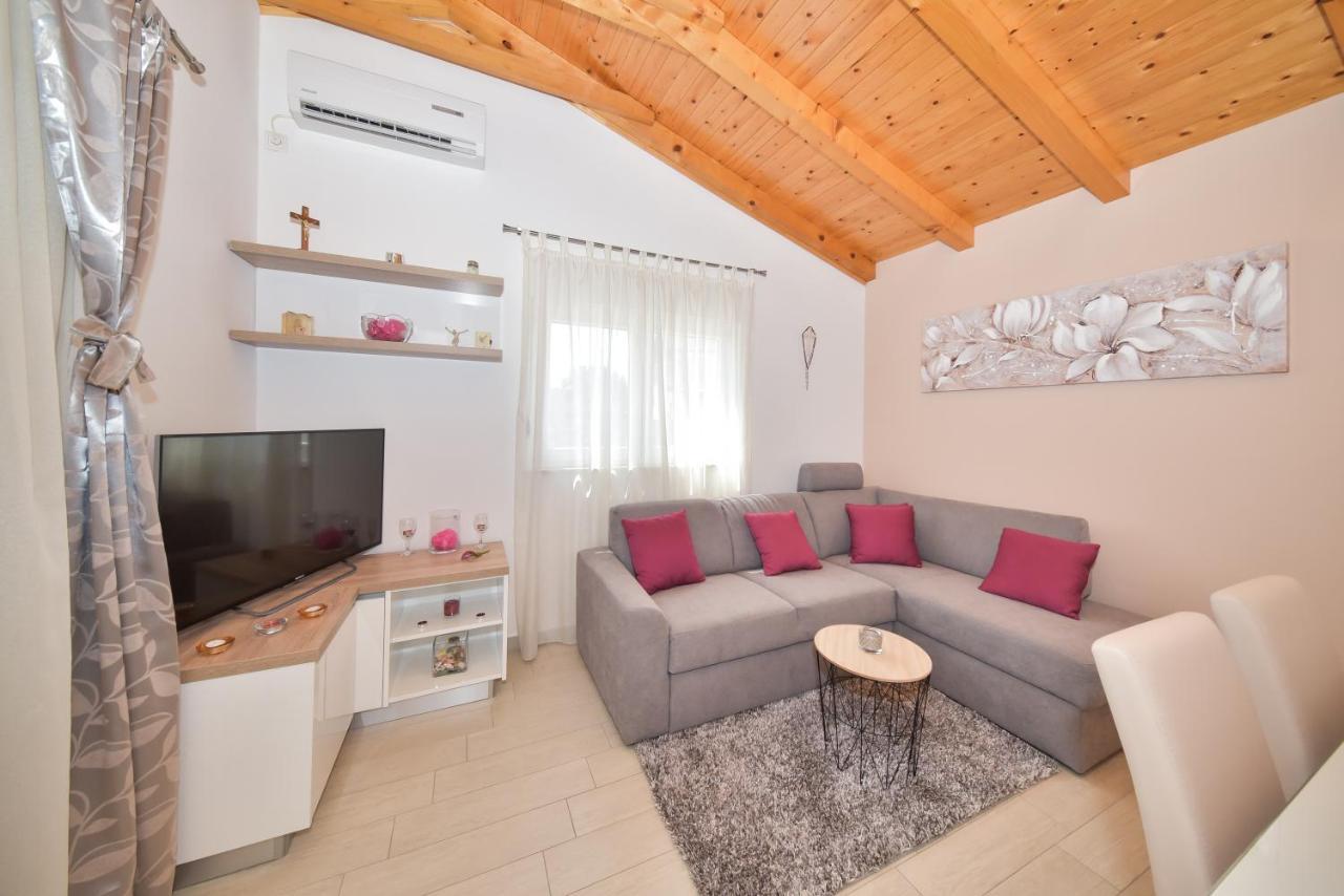 Apartment Irena 珀塞达耶 外观 照片