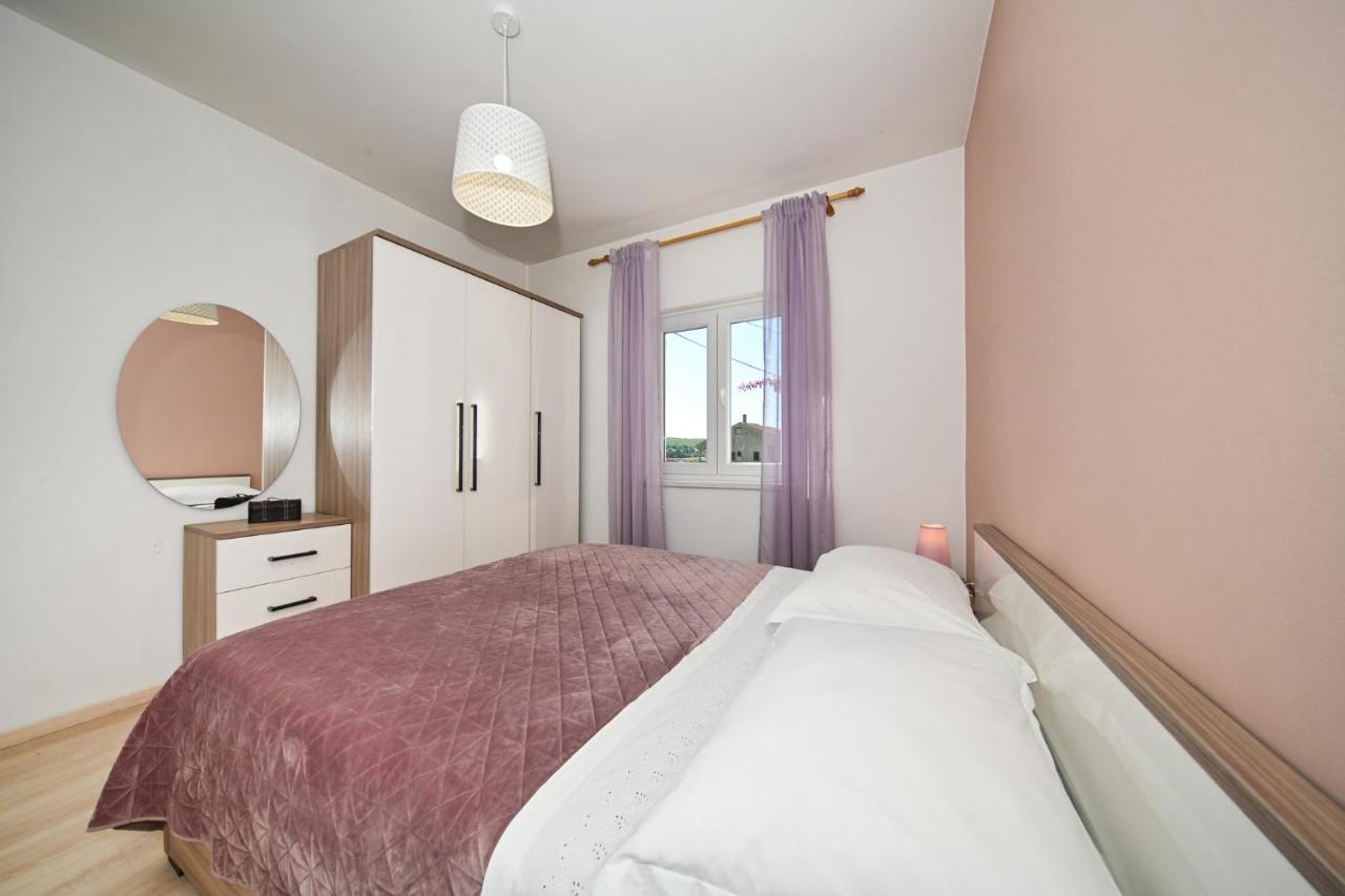 Apartment Irena 珀塞达耶 外观 照片