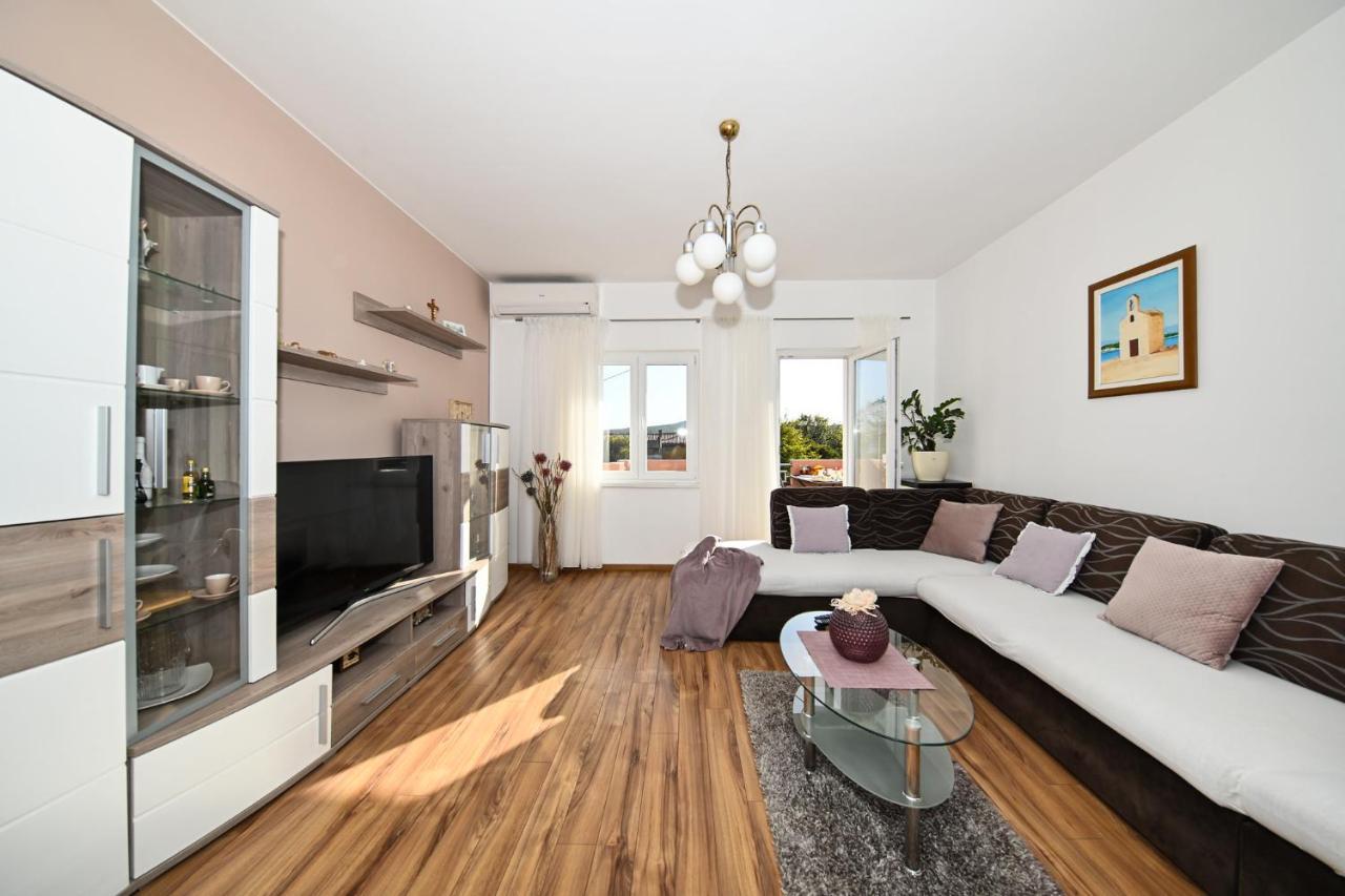 Apartment Irena 珀塞达耶 外观 照片