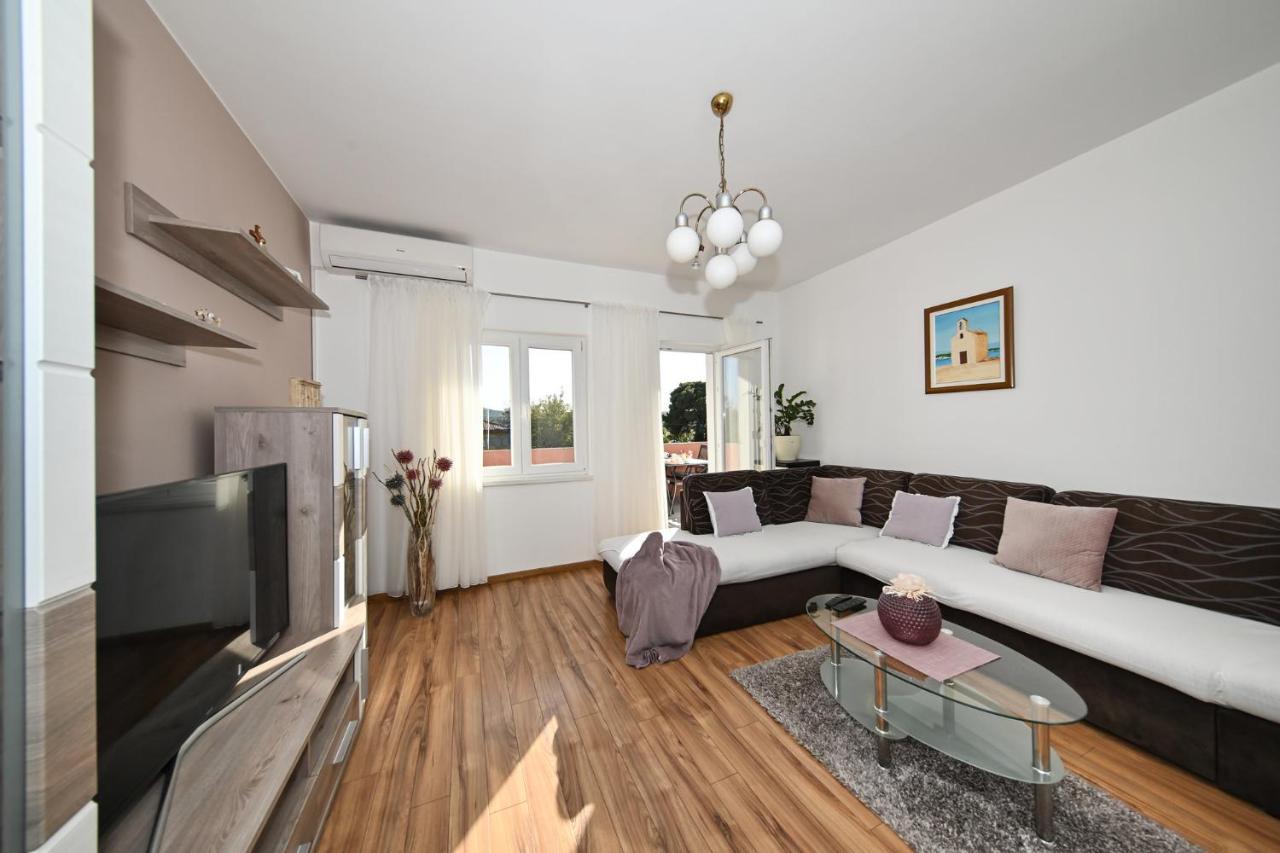 Apartment Irena 珀塞达耶 外观 照片